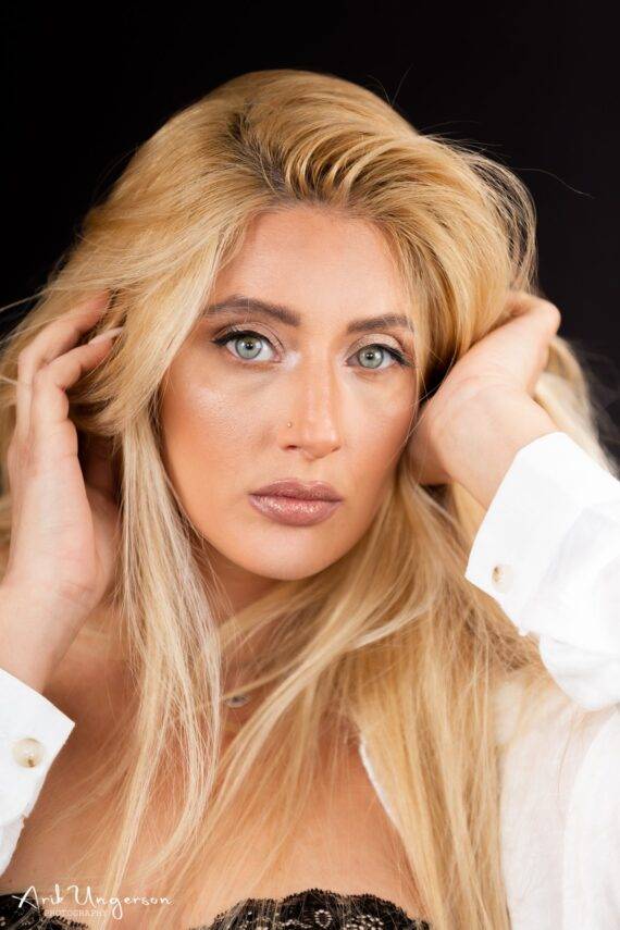 צלם אופנה איפור וביוטי צלם אופנה איפור וביוטי