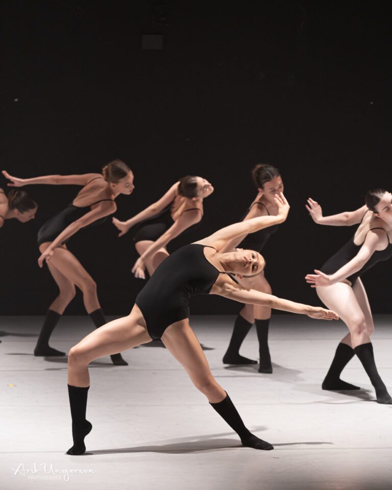 ריקוד מודרני ריקוד מודרני