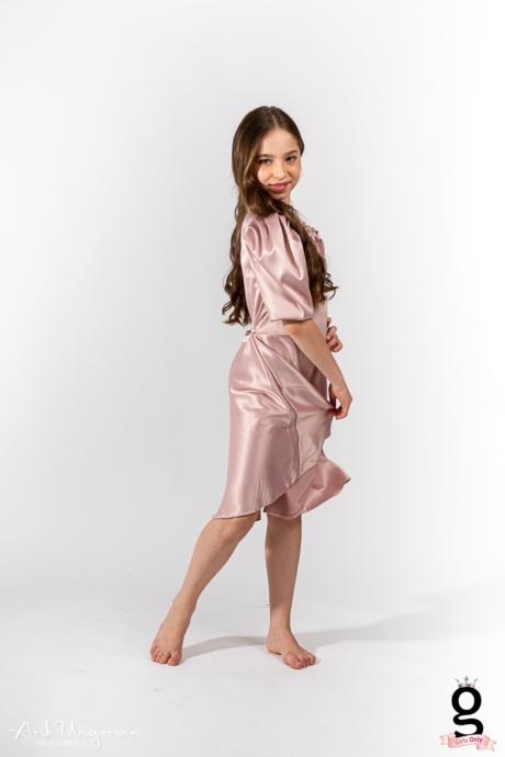 צילום שמלות בת מצווה